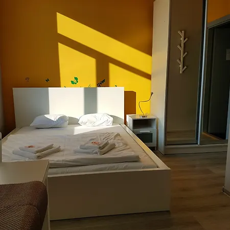 Stories Hub Hostel * Leopoli