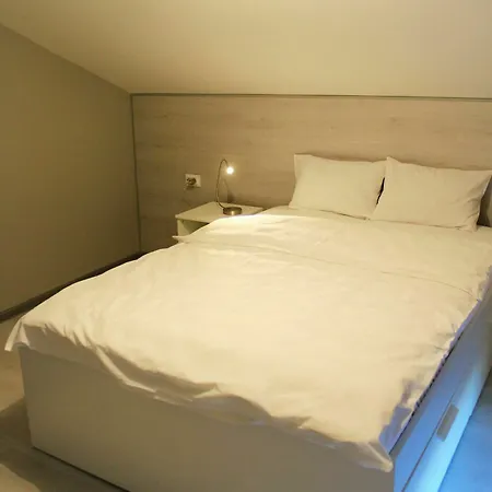 Stories Hub Hostel Vandrerhjem *