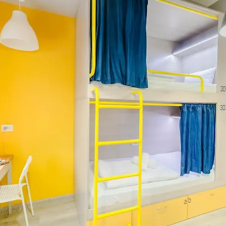 Stories Hub Hostel *