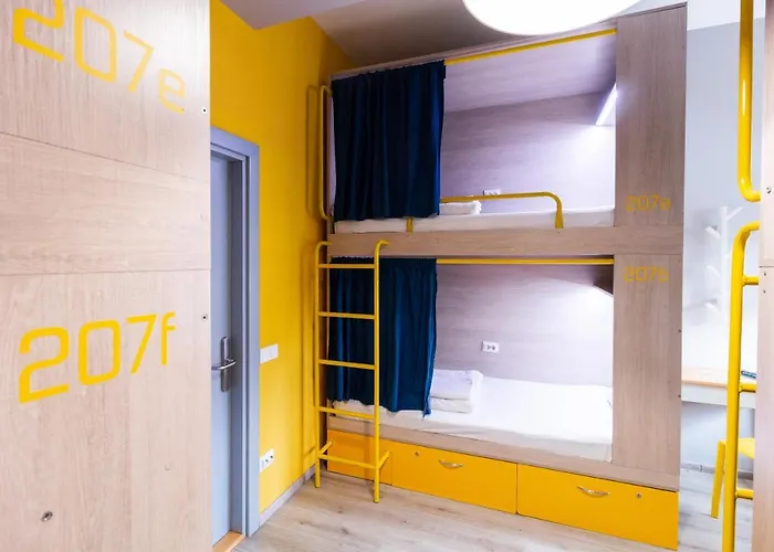 Stories Hub Hostel * Leopoli