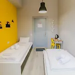 Stories Hub Hostel *
