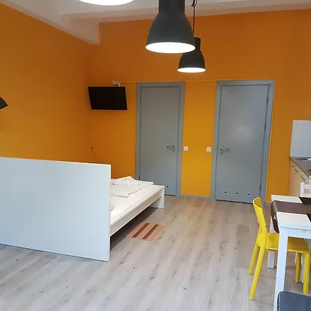 Stories Hub Hostel Λβιβ