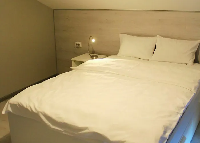 Stories Hub Hostel Albergue *