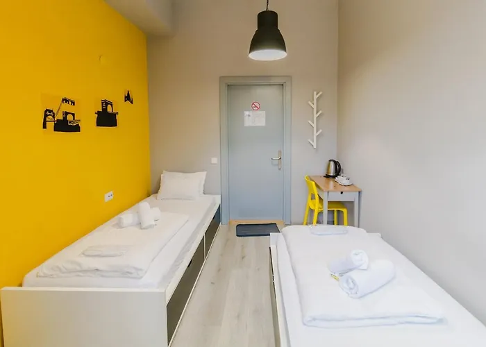 Stories Hub Hostel *