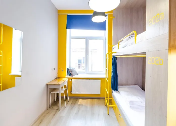 Stories Hub Hostel Albergue Lviv