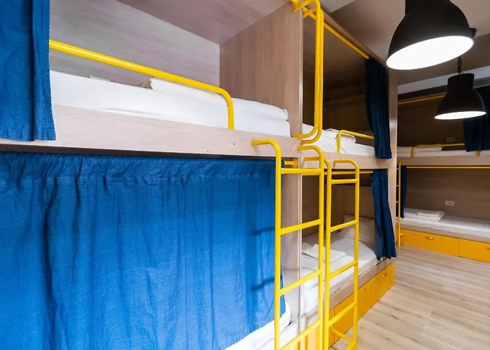 Albergue Stories Hub Hostel *